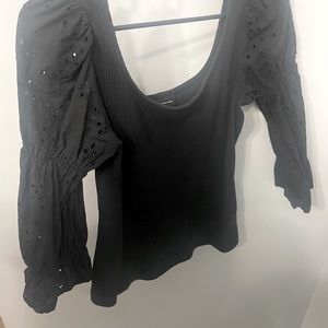 Black puff sleeve 3/4 length blouse